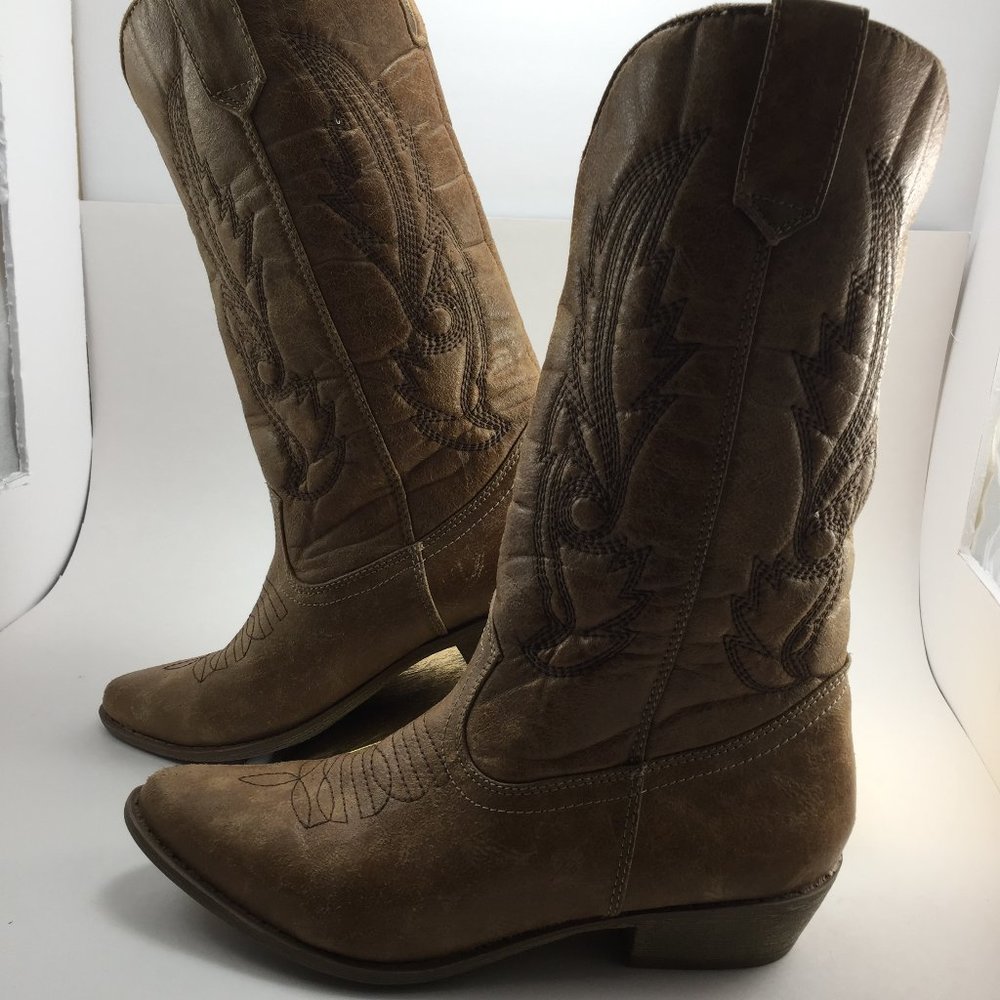 Coconuts By Matisse Womans Gaucho Boot Tan Size 6M